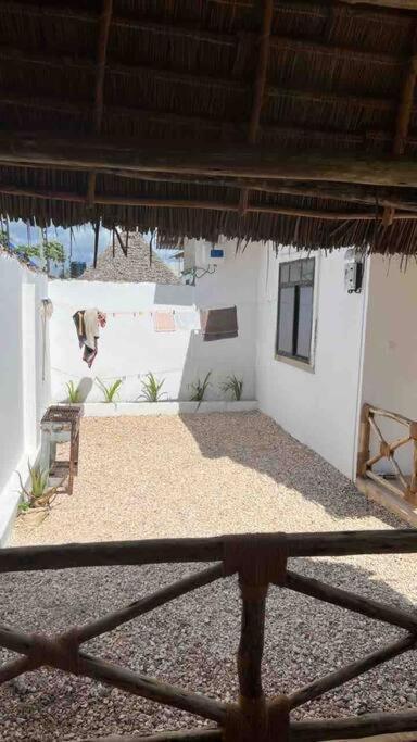 B Home Zanzibar Ківенґва Екстер'єр фото
